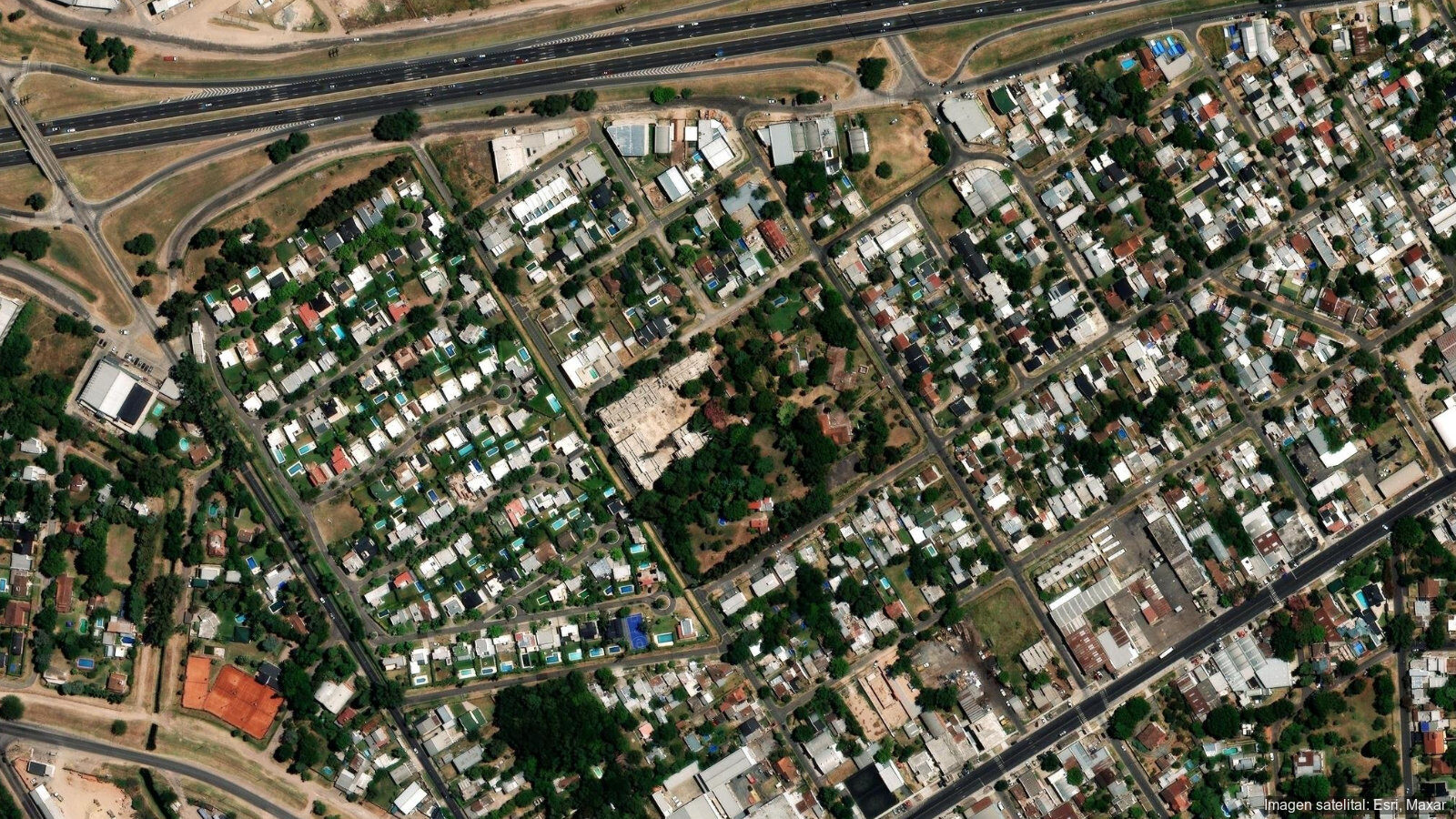 Altamira, barrio cerrado en Pilar