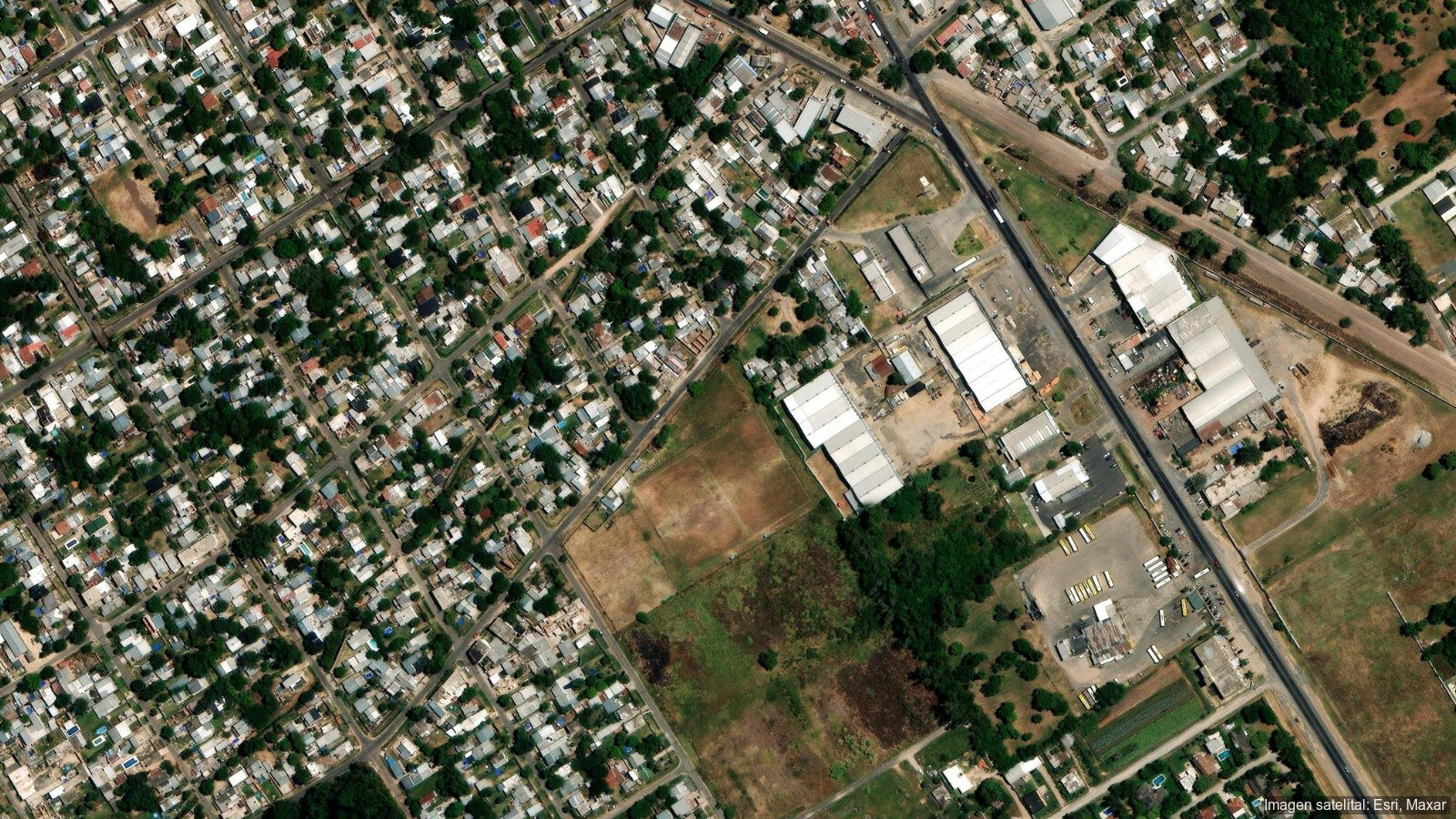 Altos De Golf, barrio cerrado en Pilar