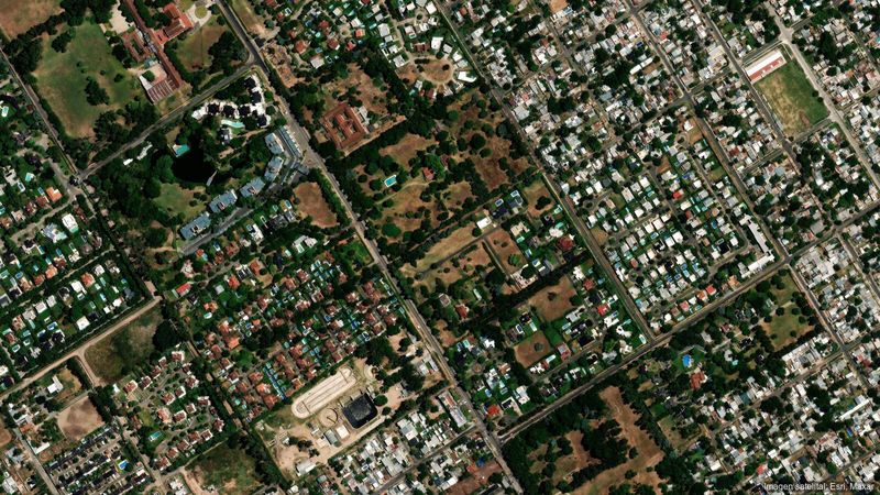Barrancas De San José, barrio cerrado con pileta en Pilar