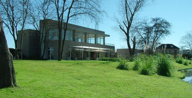 Fincas de Iraola